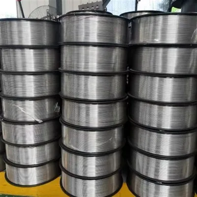 Чист цирконий и сплав циркониев тел